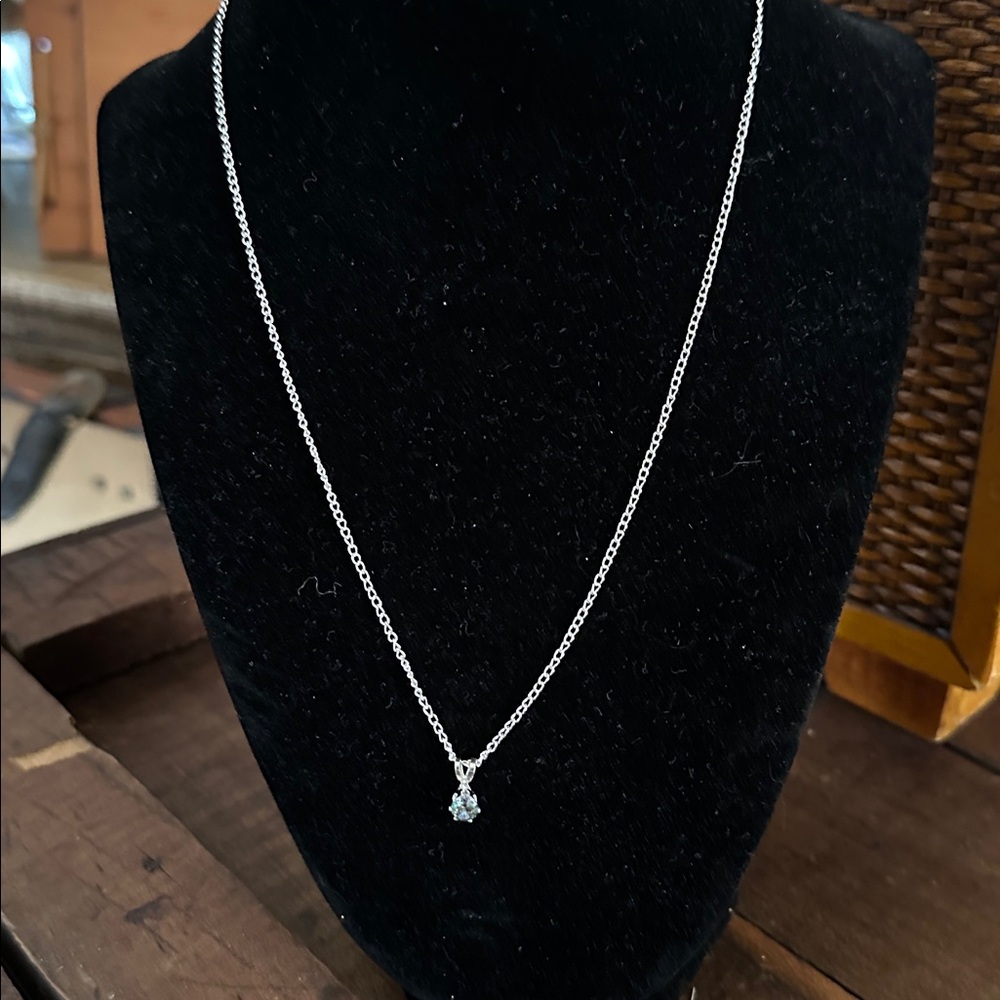 Vintage Aquamarine Stone on Silver Pendant